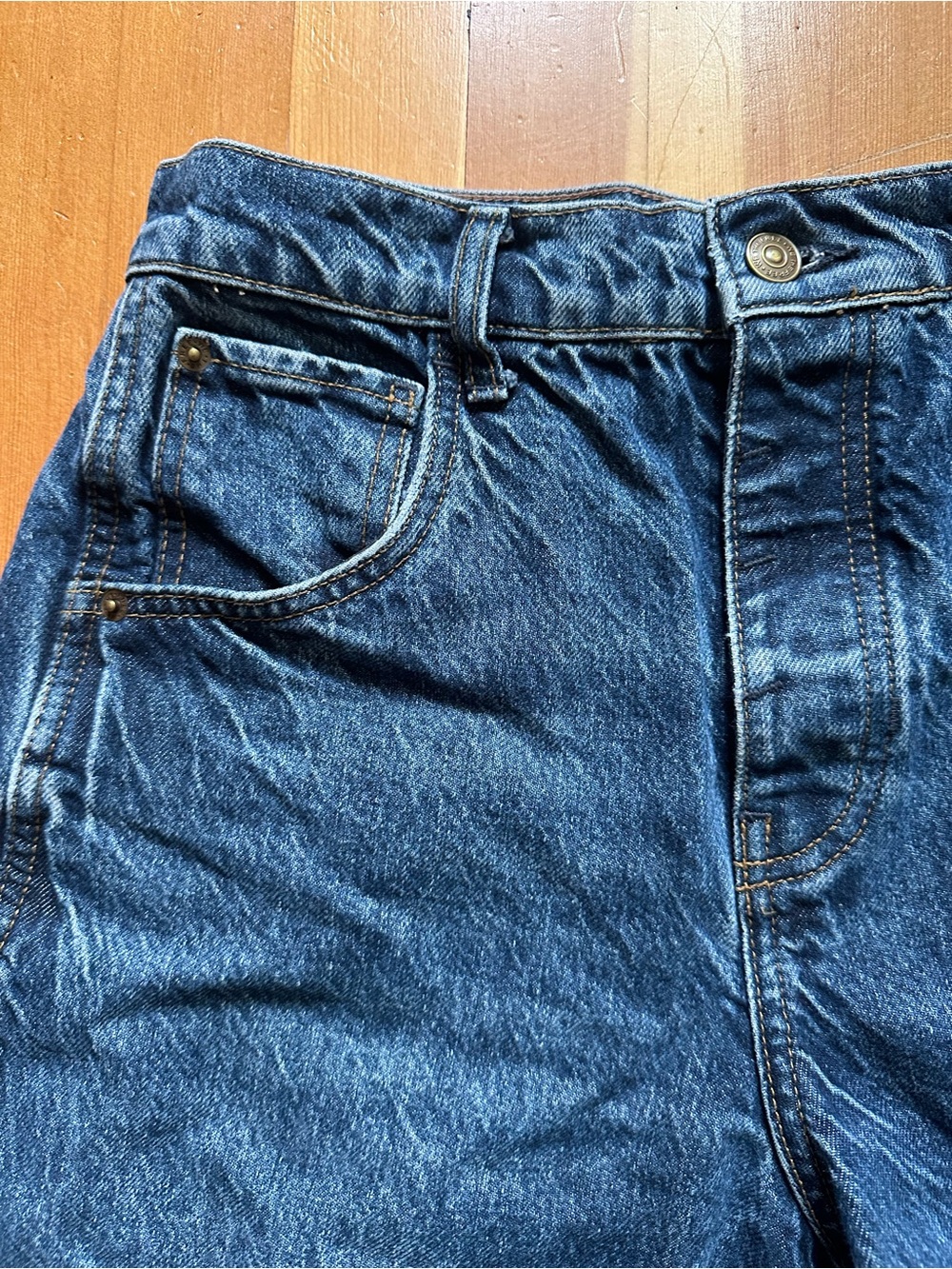 We The Free Barrel Jeans - Picture 2 of 4